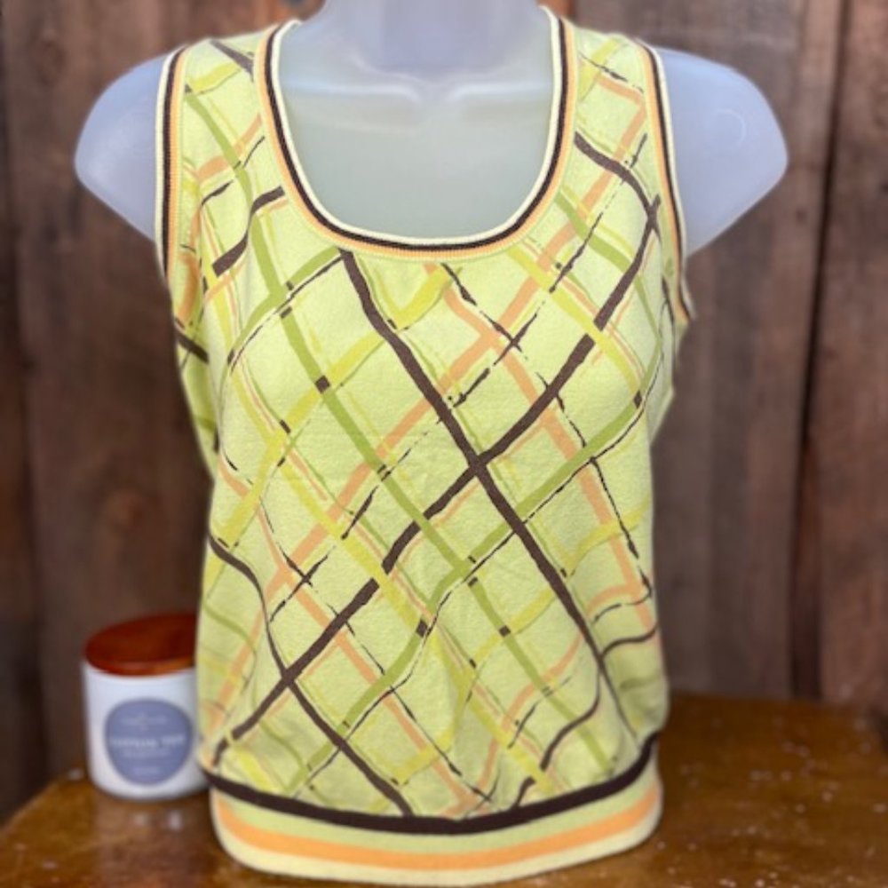 Tommy Bahama 18 Golf Vest - Size Small
